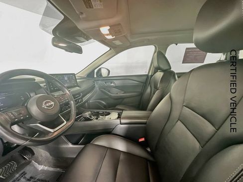 Certified 2024 Nissan Rogue SL w/ SL Premium Package FWD image 21