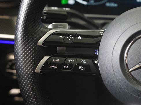 Certified 2023 Mercedes-Benz C 300 4MATIC Sedan image 16