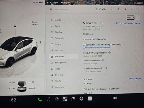 Used 2023 Tesla Model Y Long Range AWD/4WD image 2