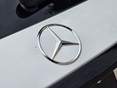 New 2026 Mercedes-Benz GLC 43 AMG AMG 43 image 9