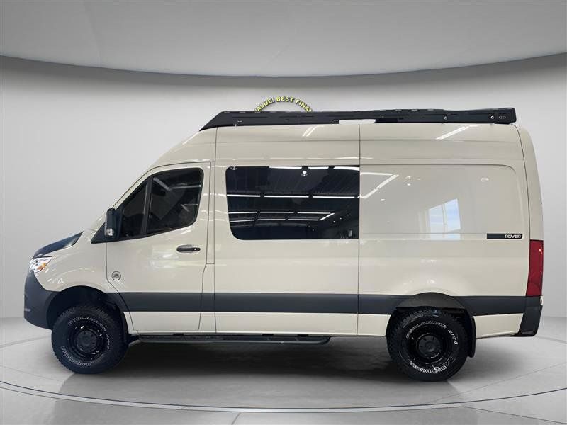 Used 2023 Mercedes-Benz Sprinter 2500 image 2