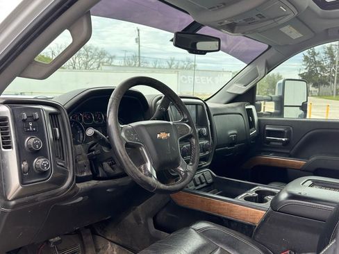 Used 2017 Chevrolet Silverado 2500 LTZ w/ Duramax Plus Package AWD/4WD image 13