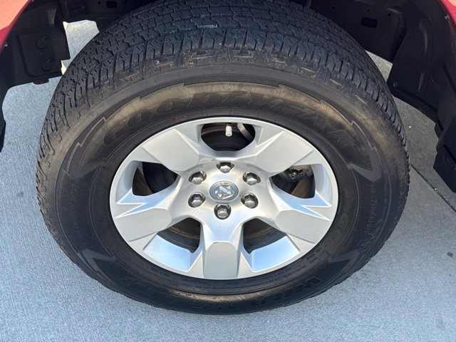 Used 2019 RAM 1500 Laramie AWD/4WD image 11
