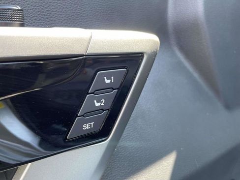 New 2026 Toyota Tundra Limited AWD/4WD image 30