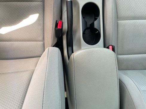 Used 2020 Kia Soul LX FWD image 19