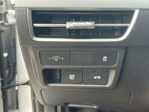 Used 2025 Hyundai Sonata SEL FWD image 19