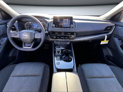 New 2026 Nissan Rogue SV image 5