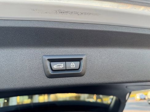 Used 2023 BMW X3 sDrive30i w/ M Sport Package image 10