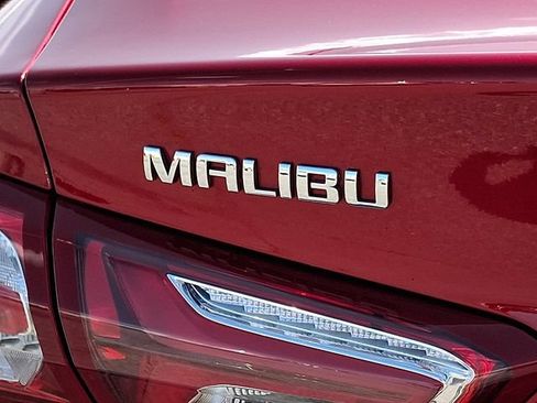Used 2022 Chevrolet Malibu LT w/ Leather Package FWD image 31