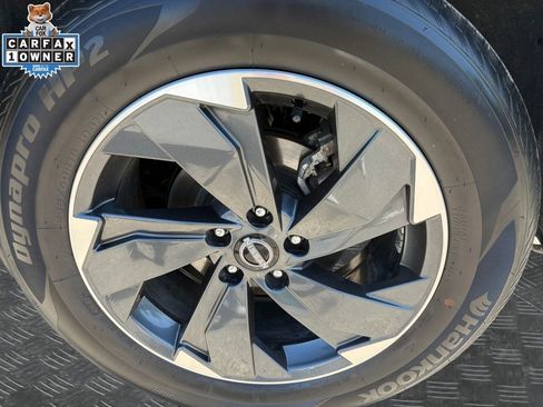 Certified 2025 Nissan Rogue SV AWD/4WD image 20