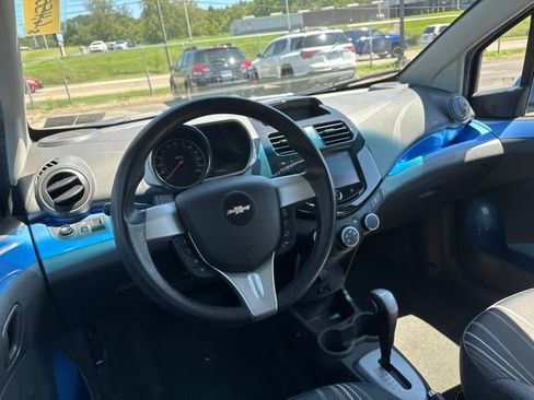 Used 2014 Chevrolet Spark LT FWD image 12