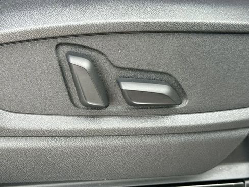 Used 2023 Audi Q5 2.0T Premium Plus image 12