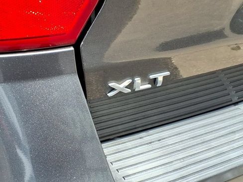 Used 2019 Ford Expedition XLT w/ Equipment Group 201A RWD image 11
