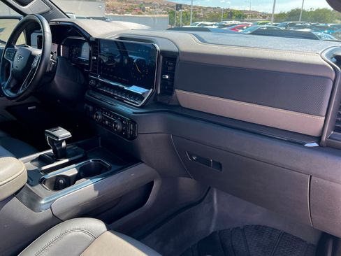 Used 2024 Chevrolet Silverado 1500 ZR2 w/ Technology Package AWD/4WD image 25