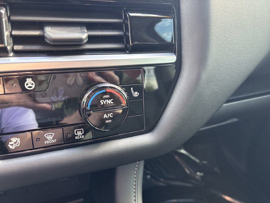 Certified 2025 Nissan Pathfinder SL AWD/4WD image 33