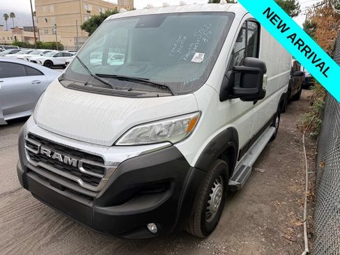 Used 2025 RAM ProMaster 2500 w/ U-Haul Equipment Group FWD image 1