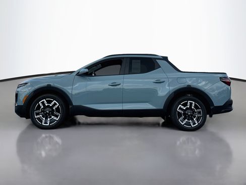 Used 2025 Hyundai Santa Cruz Limited AWD/4WD image 4