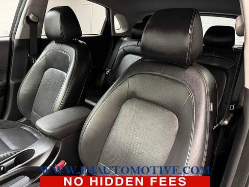 Used 2019 Hyundai Kona Ultimate image 14