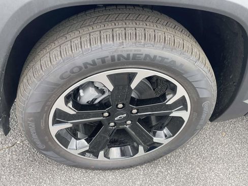 New 2026 Chevrolet Equinox LT w/ Convenience Package II image 8