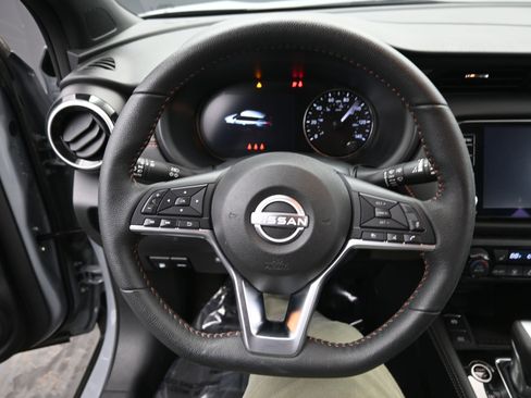 Certified 2024 Nissan Kicks SR w/ SR Premium Package image 14
