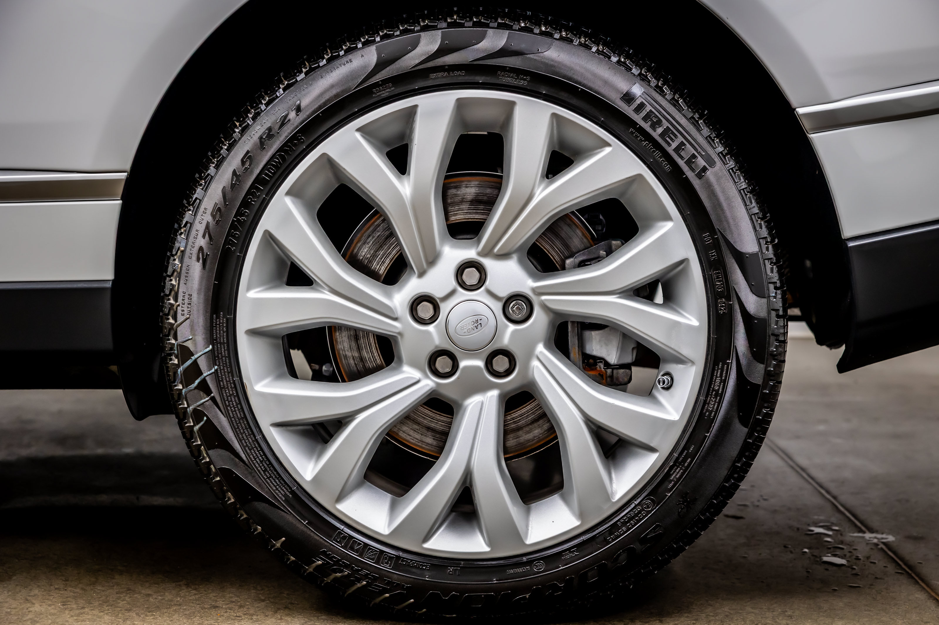 Used 2019 Land Rover Range Rover Supercharged AWD/4WD image 37