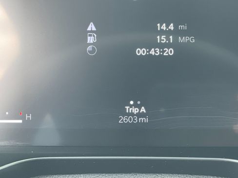 Used 2025 Jeep Grand Cherokee Laredo X w/ Luxury Tech Group I AWD/4WD image 30