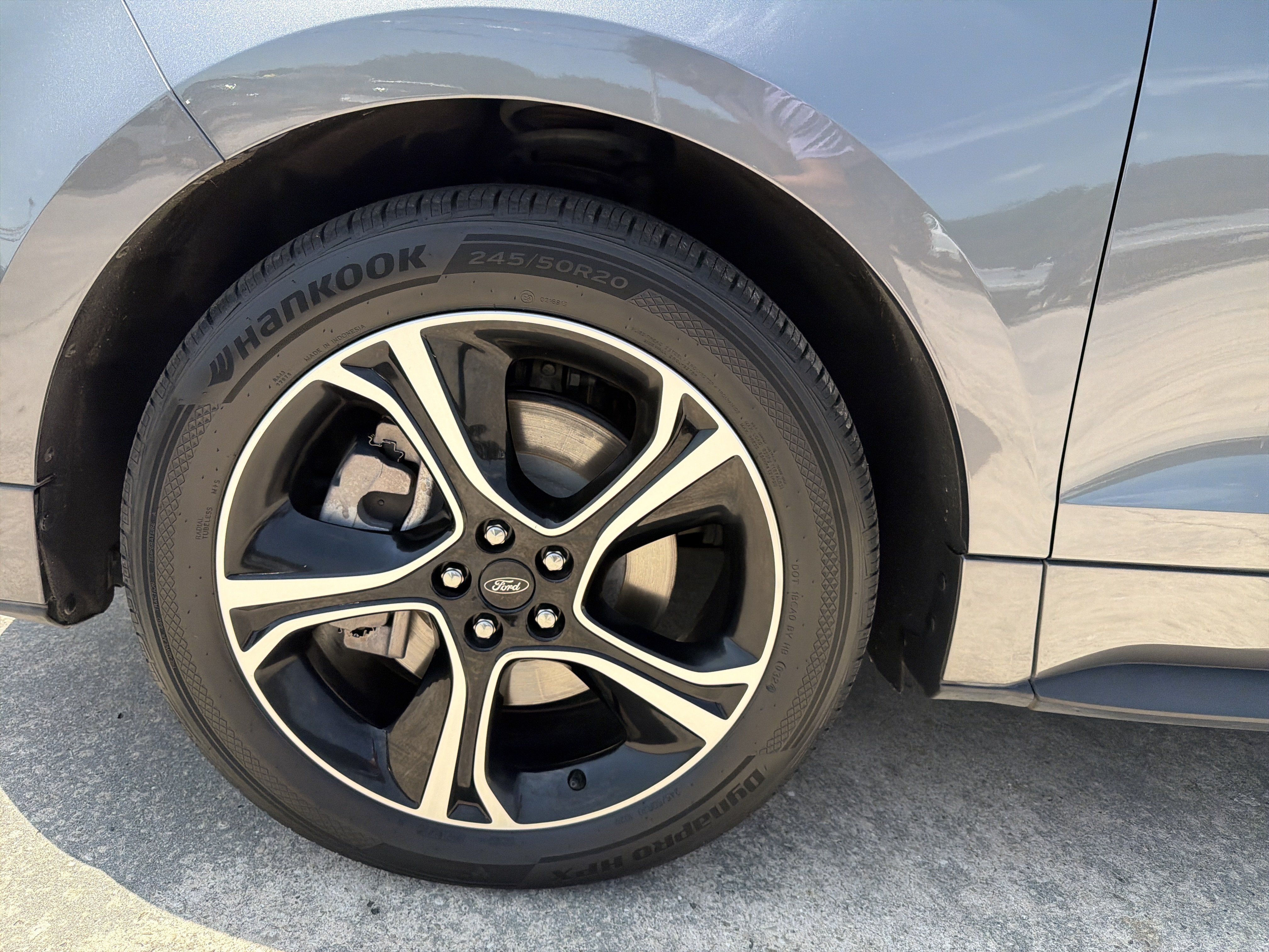 Used 2021 Ford Edge ST AWD/4WD image 9