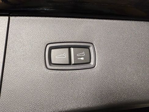 New 2025 Porsche Cayenne Coupe image 19