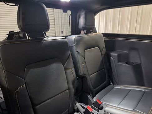 Used 2023 Ford Bronco Badlands AWD/4WD image 15