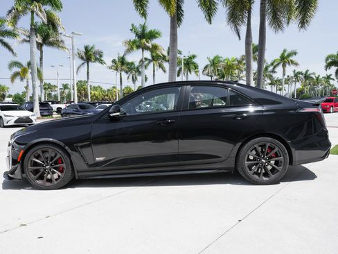 Used 2024 Cadillac CT4 V Blackwing w/ Carbon Fiber 1 Package RWD image 7
