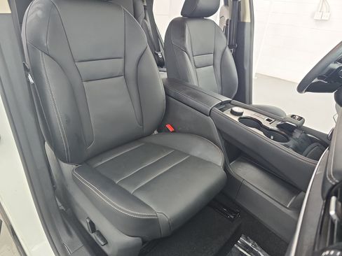 Certified 2023 Nissan Rogue SL AWD/4WD image 10