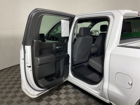 Used 2021 Chevrolet Silverado 1500 LT w/ Z71 Off-Road Package image 26