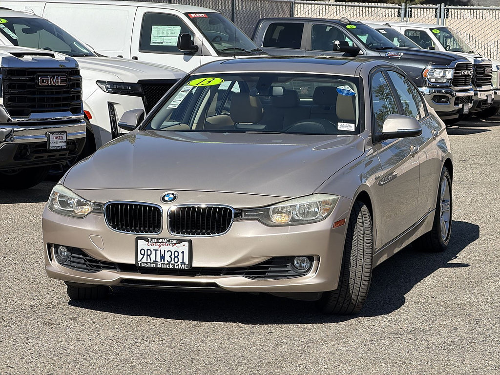Used 2013 BMW 328i Sedan RWD image 3
