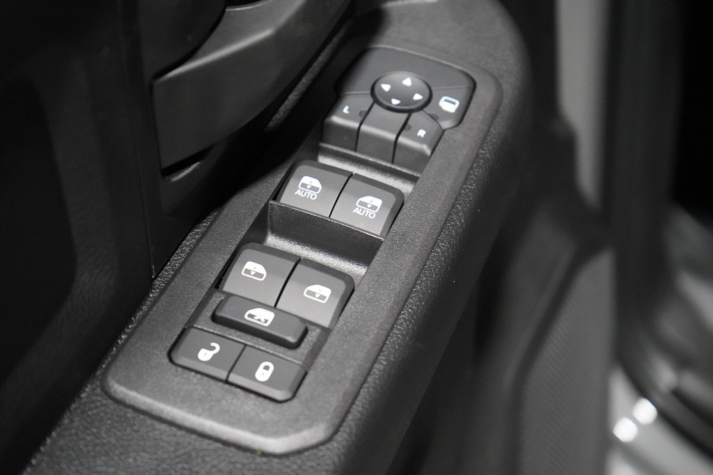 New 2027 RAM 3500 Tradesman AWD/4WD image 15