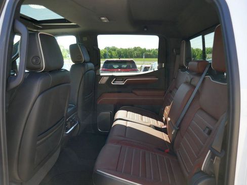 New 2026 GMC Sierra 1500 Denali Ultimate AWD/4WD image 17