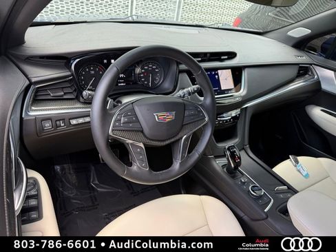 Used 2023 Cadillac XT5 Sportv w/ Technology Package image 4