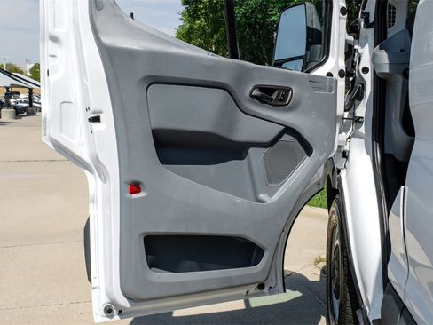 Used 2018 Ford Transit 150 130 Low Roof image 41