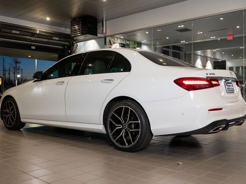 Certified 2022 Mercedes-Benz E 350 Sedan image 4