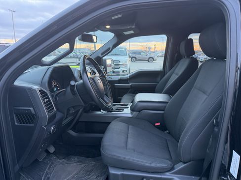 Used 2019 Ford F150 XLT w/ Equipment Group 302A Luxury image 7