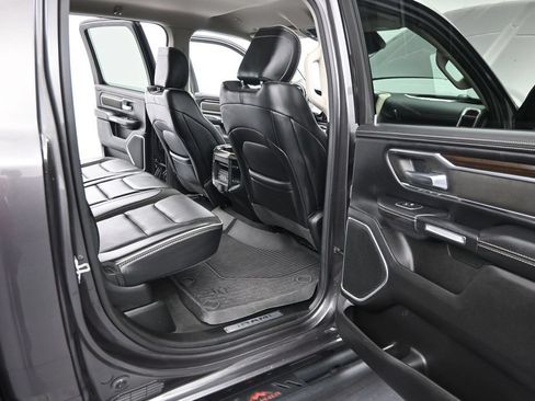 Used 2022 RAM 1500 Laramie AWD/4WD image 10