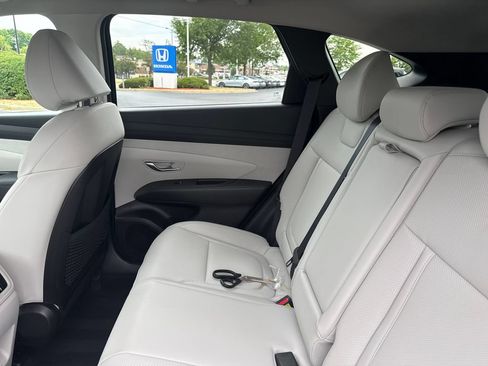 Certified 2025 Hyundai Tucson SEL AWD/4WD image 20