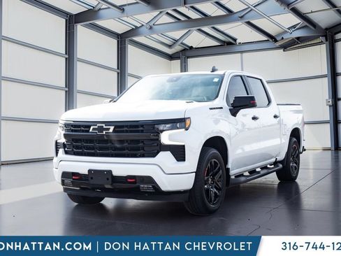 Used 2023 Chevrolet Silverado 1500 RST w/ Redline Edition AWD/4WD image 19