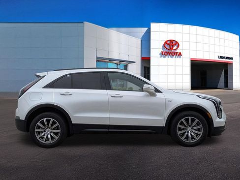 Used 2023 Cadillac XT4 Sport w/ Cold Weather Package AWD/4WD image 10