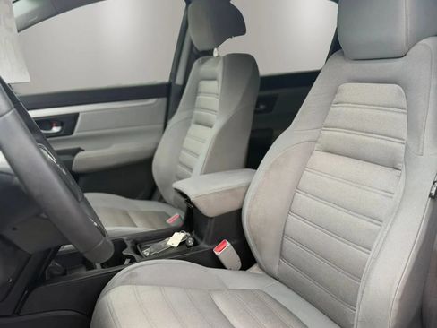 Used 2017 Honda CR-V LX image 11