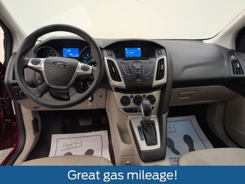 Used 2014 Ford Focus SE image 7