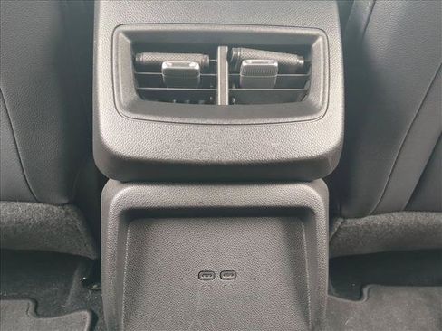 Used 2024 Chevrolet Equinox EV RS AWD/4WD image 17