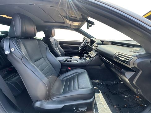 Used 2015 Lexus RC 350 w/ Luxury Package RWD image 15