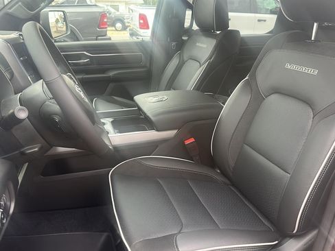 New 2026 RAM 1500 Laramie AWD/4WD image 12