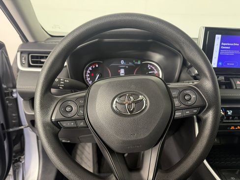 Used 2025 Toyota RAV4 XLE w/ Convenience Package image 23