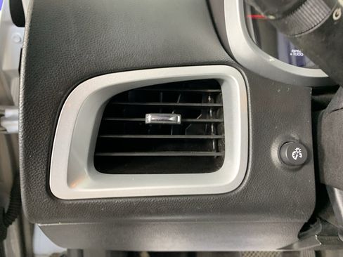 Used 2016 Chevrolet Equinox LS FWD image 16